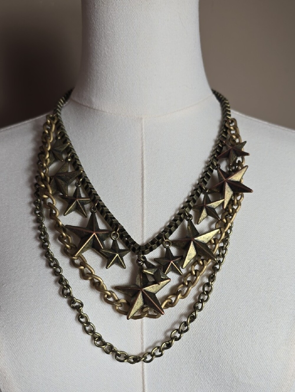 Layered Star Pendant Necklace - Antique Gold